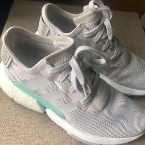 Women’s Adidas POD-S3.1 - Sz8 - barely worn!